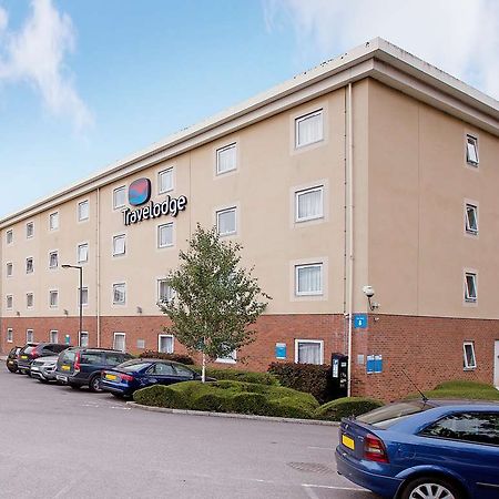 Travelodge Cheltenham Exterior photo